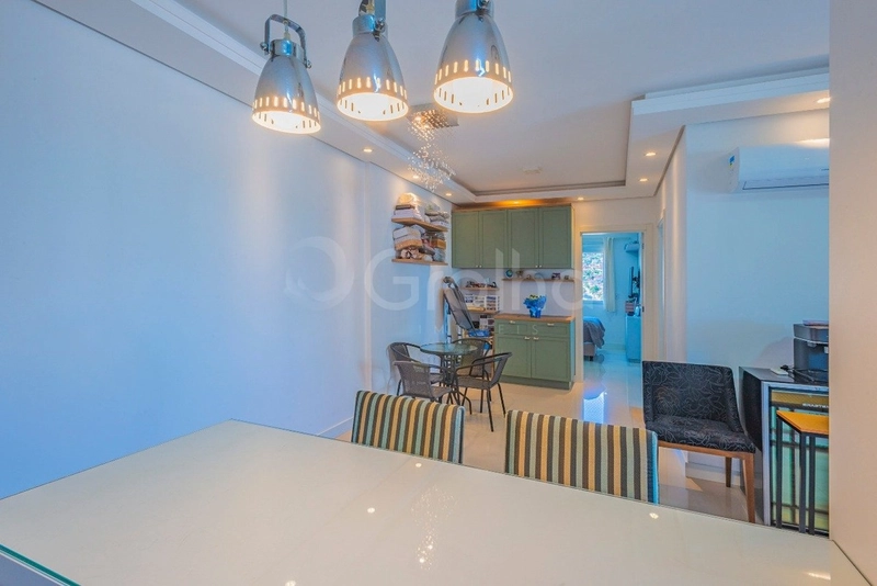 Apartamento com 2 suítes na Agronômica: 7ª foto da galeria de imagens do imóvel