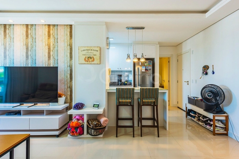 Apartamento com 2 suítes na Agronômica: 5ª foto da galeria de imagens do imóvel