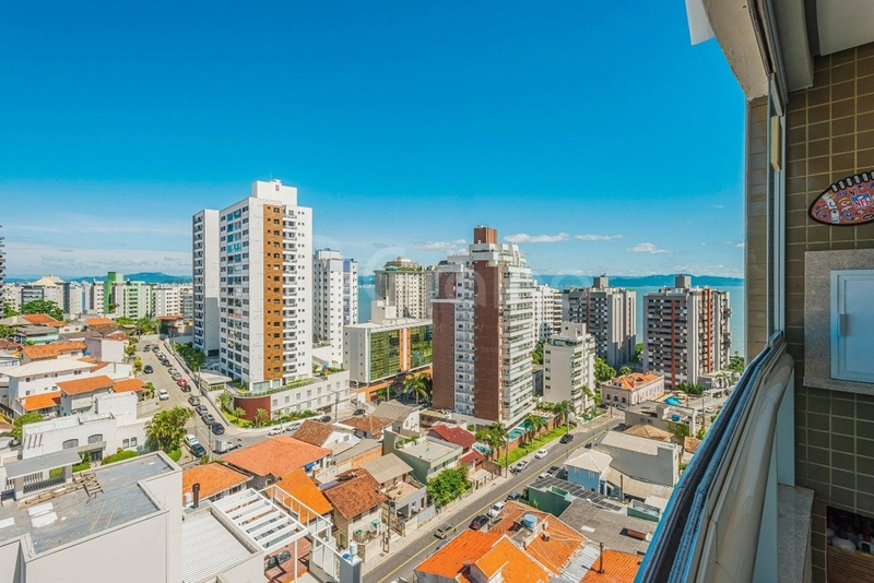 Apartamento com 2 suítes na Agronômica: 9ª foto da galeria de imagens do imóvel
