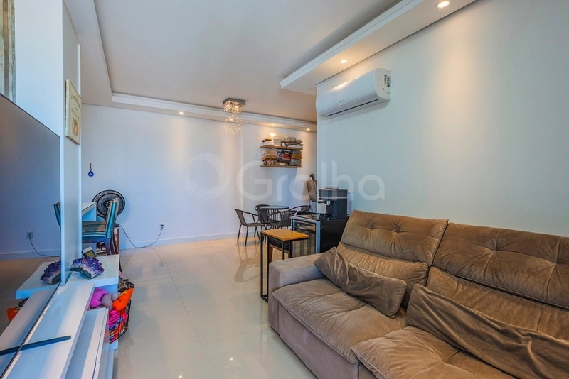 Apartamento com 2 suítes na Agronômica: 4ª foto da galeria de imagens do imóvel