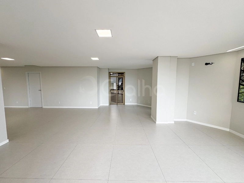 Apartamento com 3 suítes na Beira Mar, Florianóplis: 6ª foto da galeria de imagens do imóvel