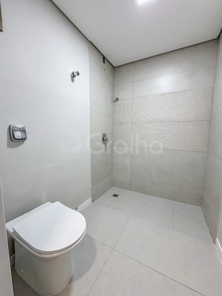 Apartamento com 3 suítes na Beira Mar, Florianóplis: 18ª foto da galeria de imagens do imóvel