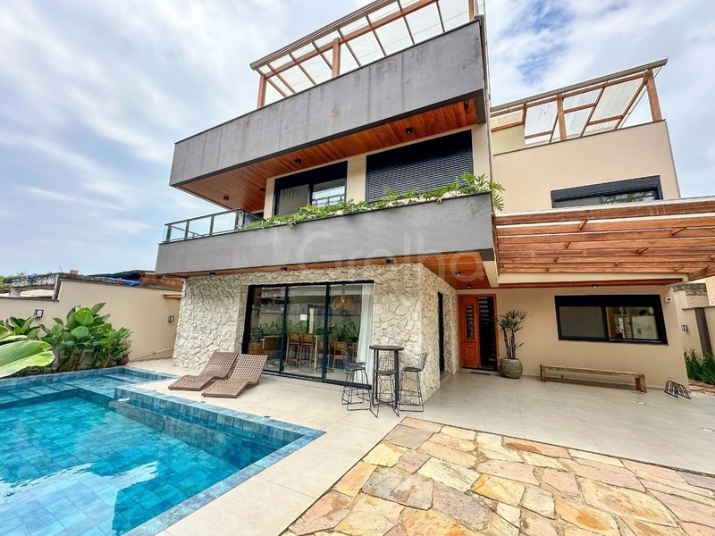 Casa alto padrão com 5 dormitórios no Campeche, Florianópolis: 35ª foto da galeria de imagens do imóvel