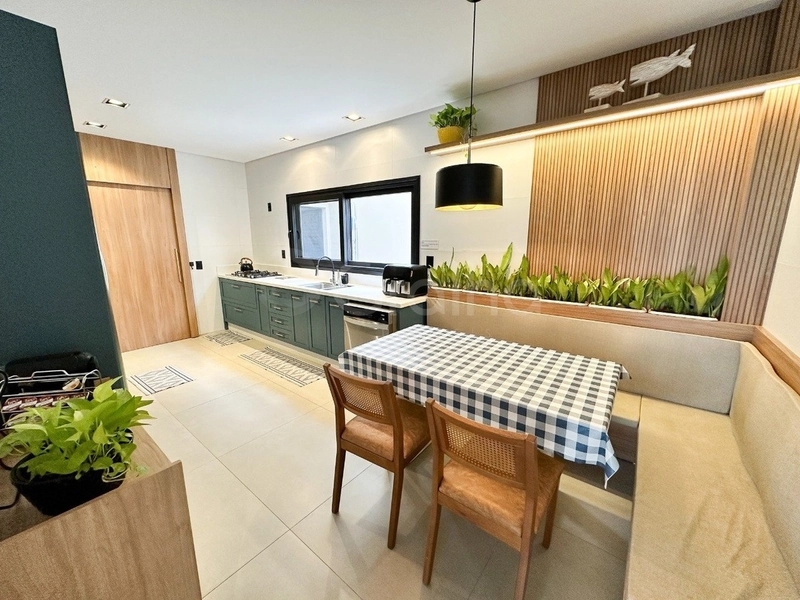 Casa alto padrão com 5 dormitórios no Campeche, Florianópolis: 9ª foto da galeria de imagens do imóvel