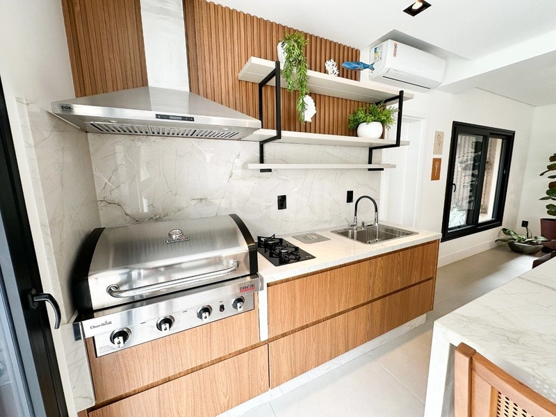 Casa alto padrão com 5 dormitórios no Campeche, Florianópolis: 7ª foto da galeria de imagens do imóvel