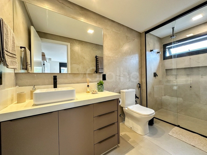 Casa alto padrão com 5 dormitórios no Campeche, Florianópolis: 21ª foto da galeria de imagens do imóvel