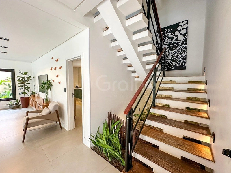 Casa alto padrão com 5 dormitórios no Campeche, Florianópolis: 12ª foto da galeria de imagens do imóvel