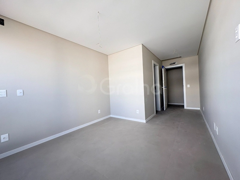 Apartamento com 3 suítes no Estreito: 4ª foto da galeria de imagens do imóvel