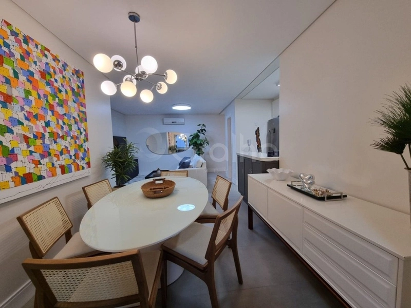 Apartamento com 3 suítes em Jurerê: 8ª foto da galeria de imagens do imóvel