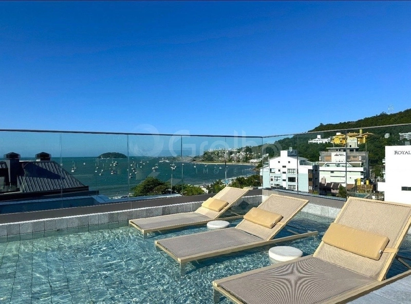 Apartamento com 3 suítes em Jurerê: 3ª foto da galeria de imagens do imóvel