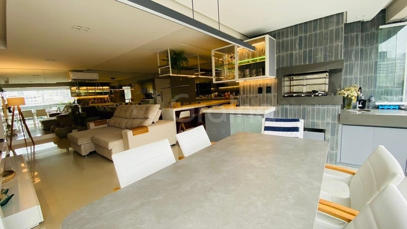 Apartamento  com 3 suítes no bairro Estreito: 10ª foto da galeria de imagens do imóvel