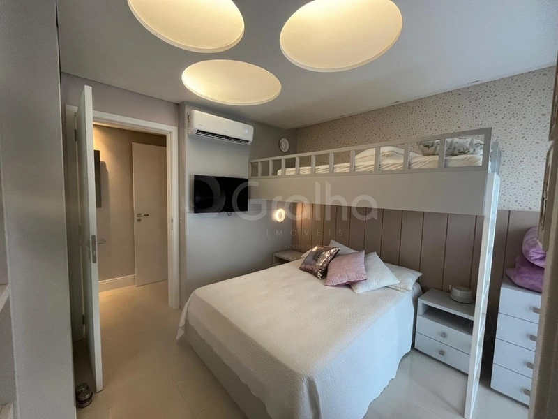 Apartamento  com 3 suítes no bairro Estreito: 16ª foto da galeria de imagens do imóvel