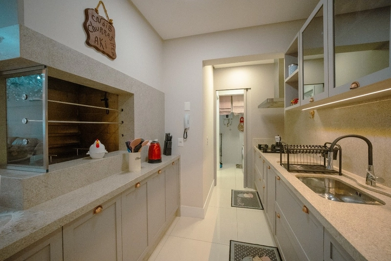 Apartamento com 2 suítes em Jurerê: 7ª foto da galeria de imagens do imóvel