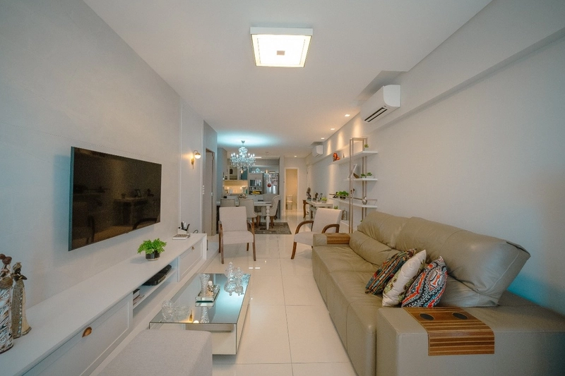 Apartamento com 2 suítes em Jurerê