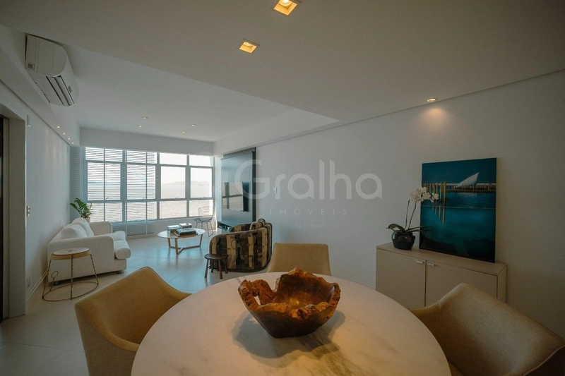 Apartamento com 3 dormitórios, sendo 1 suíte na Beira Mar: 4ª foto da galeria de imagens do imóvel