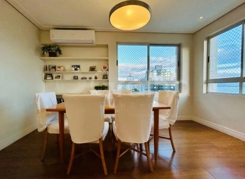 Apartamento com 3 dormitórios, sendo 1 suíte no Centro: 8ª foto da galeria de imagens do imóvel