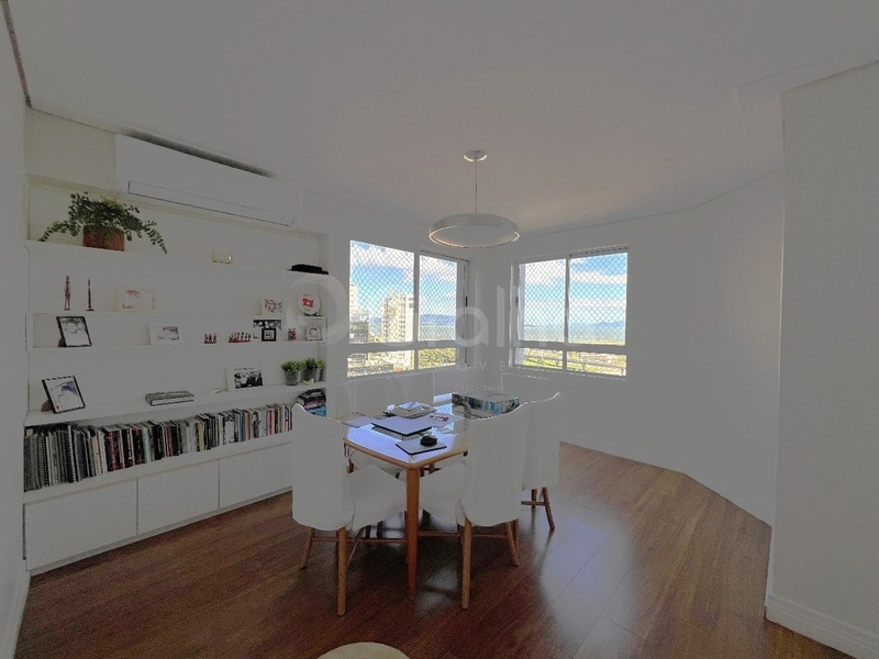 Apartamento com 3 dormitórios, sendo 1 suíte no Centro: 14ª foto da galeria de imagens do imóvel