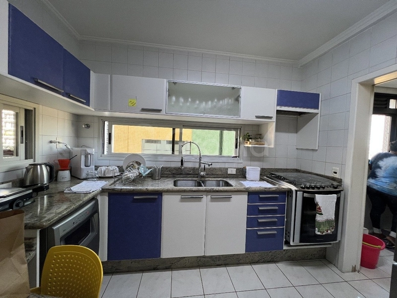 Apartamento com 3 dormitórios, sendo 1 suíte no Centro: 10ª foto da galeria de imagens do imóvel