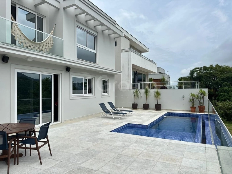 Casa residencial com 3 suítes no Córrego Grande: 19ª foto da galeria de imagens do imóvel