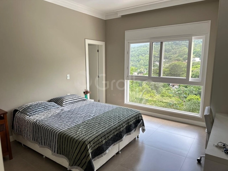 Casa residencial com 3 suítes no Córrego Grande: 13ª foto da galeria de imagens do imóvel