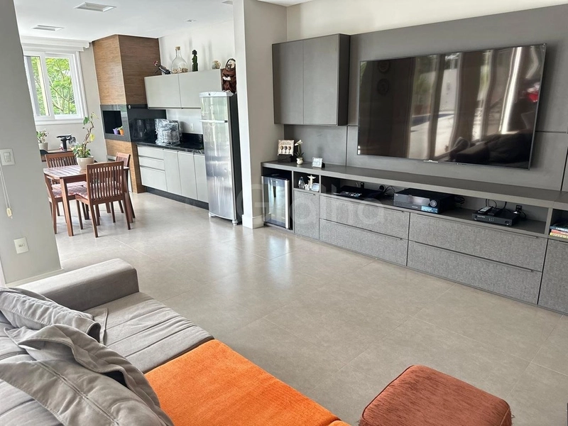 Casa residencial com 3 suítes no Córrego Grande: 5ª foto da galeria de imagens do imóvel