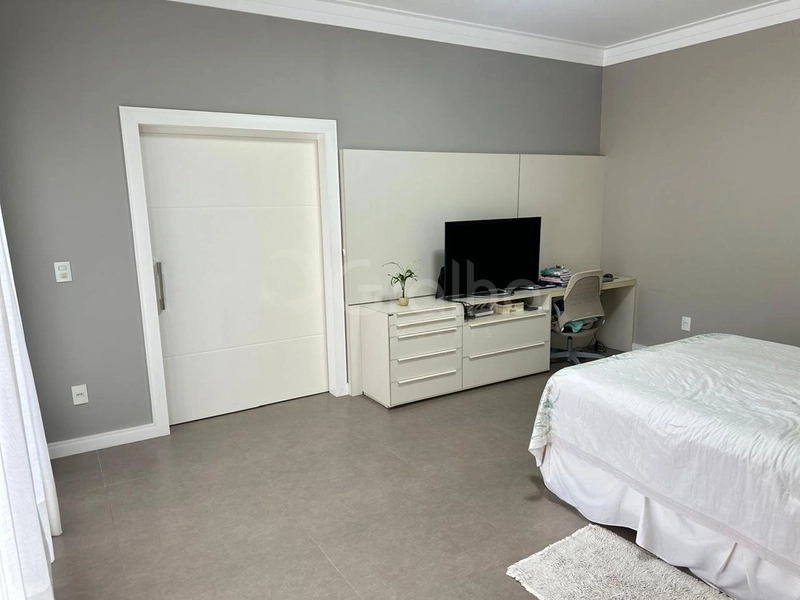 Casa residencial com 3 suítes no Córrego Grande: 9ª foto da galeria de imagens do imóvel