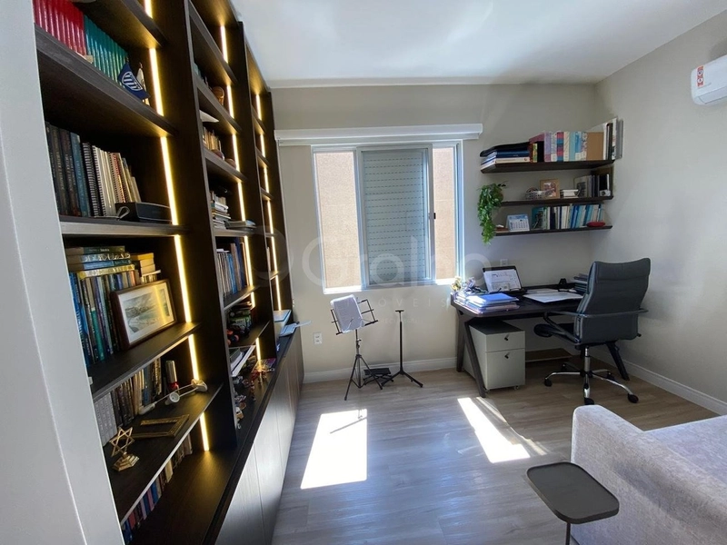 Apartamento com 2 dormitórios, sendo 1 suíte, no Centro: 15ª foto da galeria de imagens do imóvel