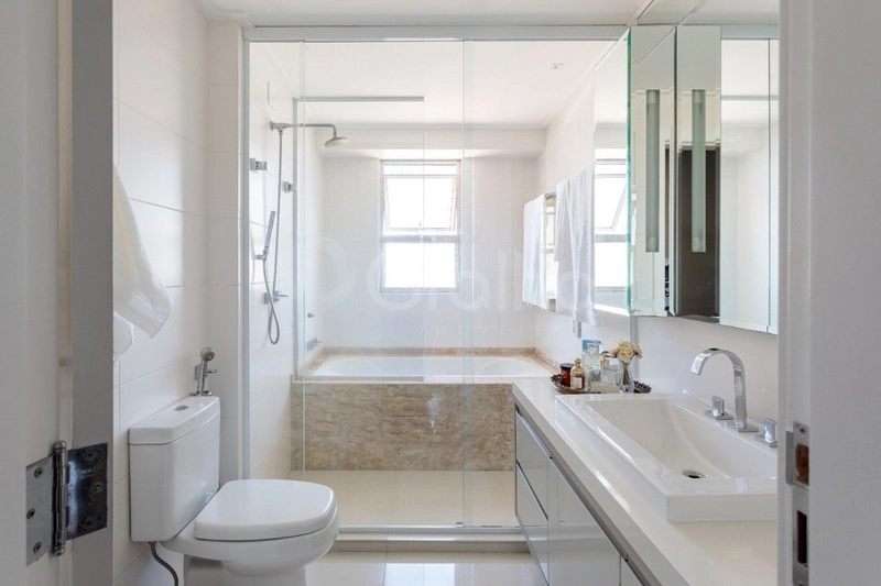 Apartamento com 4 suítes no Centro: 20ª foto da galeria de imagens do imóvel