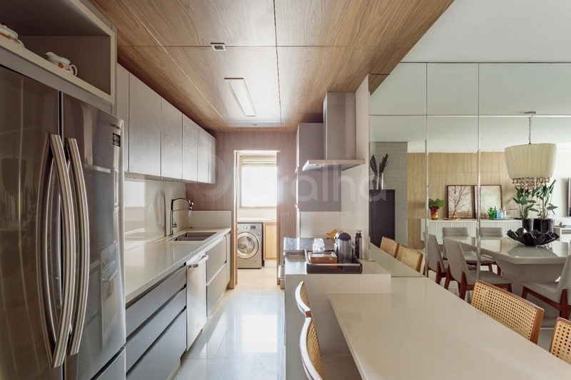 Apartamento com 4 suítes no Centro: 11ª foto da galeria de imagens do imóvel