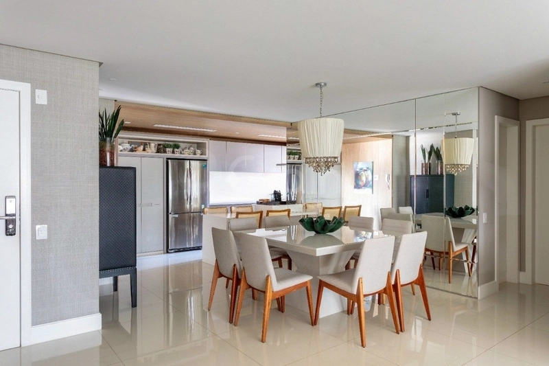 Apartamento com 4 suítes no Centro: 3ª foto da galeria de imagens do imóvel