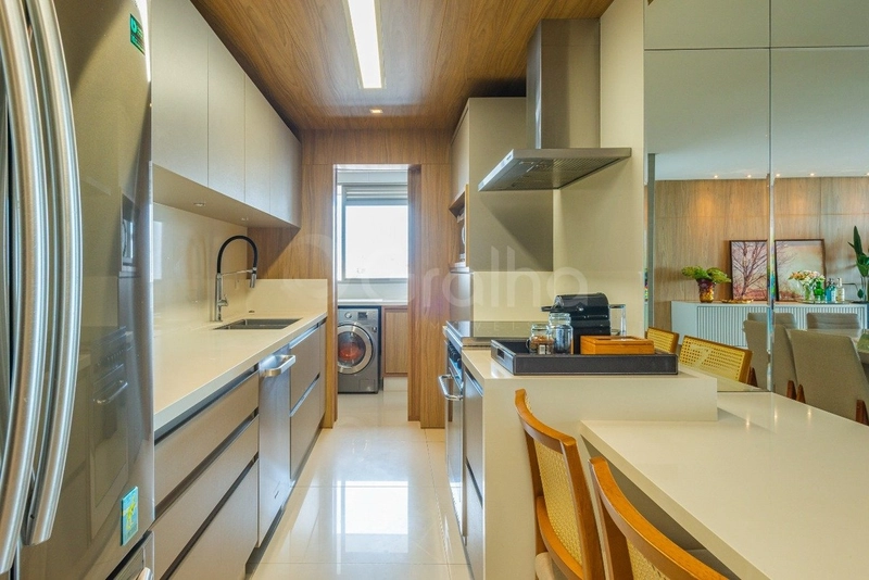 Apartamento com 4 suítes no Centro: 20ª foto da galeria de imagens do imóvel