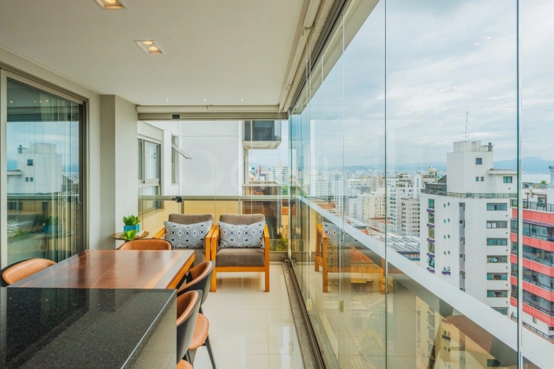 Apartamento com 4 suítes no Centro: 10ª foto da galeria de imagens do imóvel