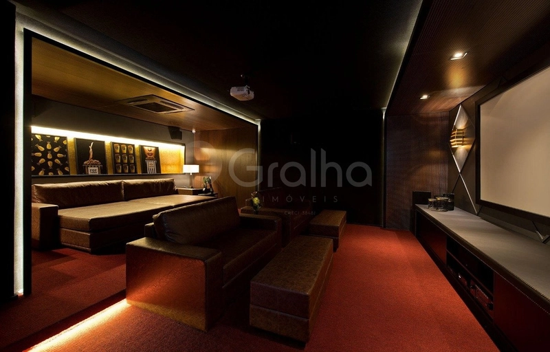 Apartamento com 4 suítes no Centro: 30ª foto da galeria de imagens do imóvel