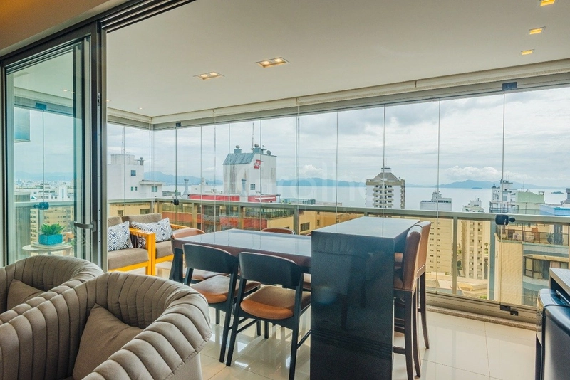 Apartamento com 4 suítes no Centro: 7ª foto da galeria de imagens do imóvel