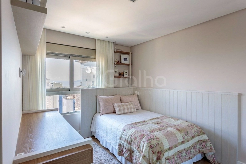 Apartamento com 4 suítes no Centro: 17ª foto da galeria de imagens do imóvel