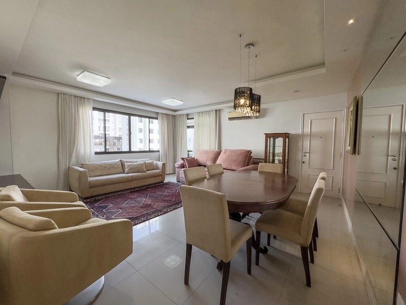 Apartamento com 3 dormitórios, sendo 2 suítes, no Centro: 4ª foto da galeria de imagens do imóvel