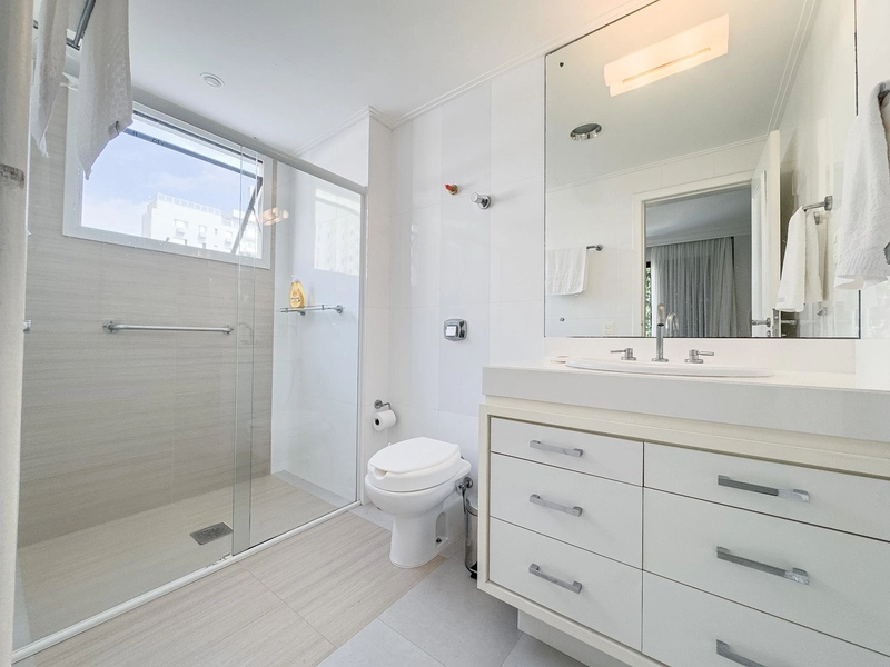 Apartamento com 3 dormitórios, sendo 2 suítes, no Centro: 18ª foto da galeria de imagens do imóvel