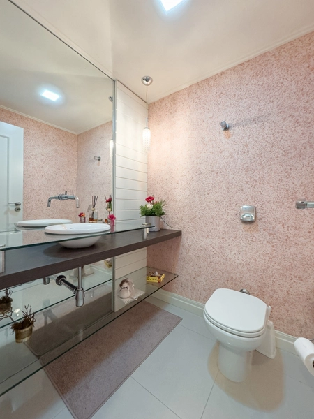 Apartamento com 3 dormitórios, sendo 2 suítes, no Centro: 11ª foto da galeria de imagens do imóvel