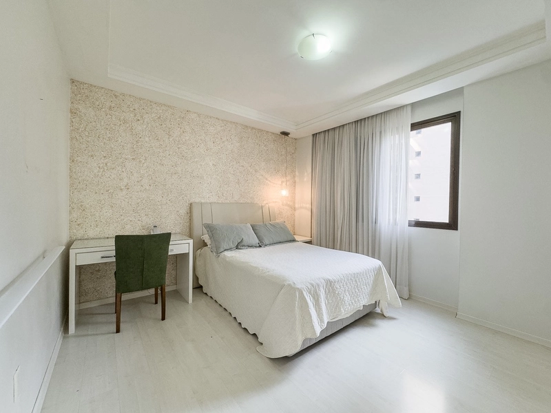 Apartamento com 3 dormitórios, sendo 2 suítes, no Centro: 12ª foto da galeria de imagens do imóvel