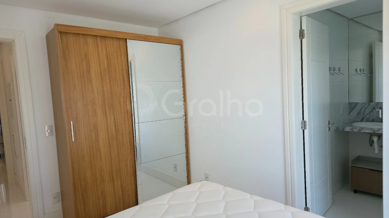 Apartamento com 3 suítes na Agronômica: 11ª foto da galeria de imagens do imóvel