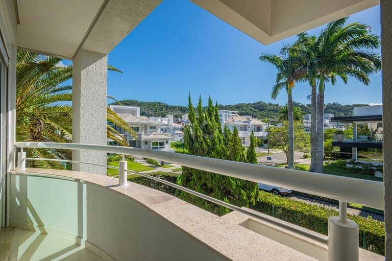 Casa com 6 dormitórios, sendo 5 suítes, em Jurerê Internacional: 38ª foto da galeria de imagens do imóvel