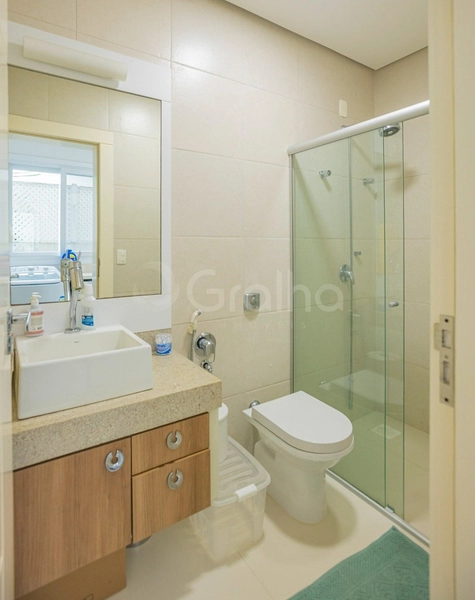 Casa com 6 dormitórios, sendo 5 suítes, em Jurerê Internacional: 15ª foto da galeria de imagens do imóvel