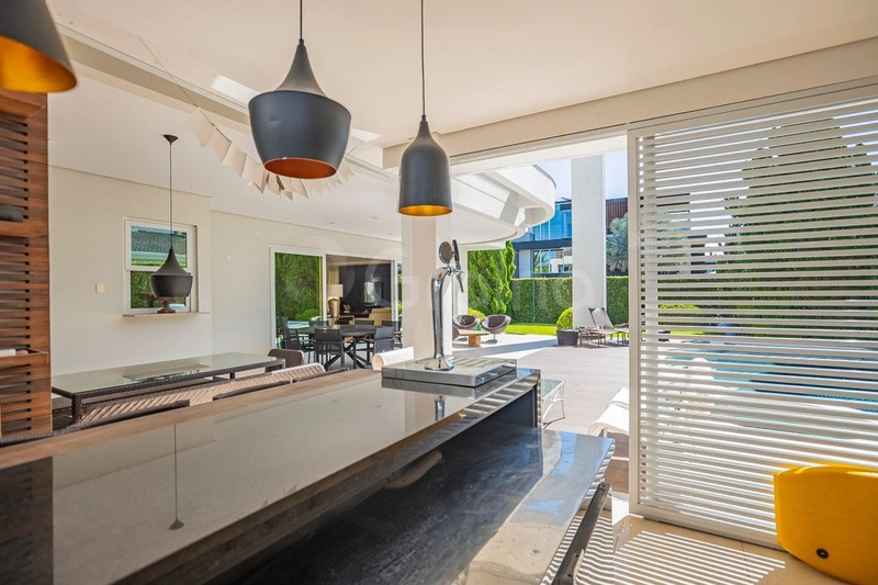 Casa com 6 dormitórios, sendo 5 suítes, em Jurerê Internacional: 41ª foto da galeria de imagens do imóvel
