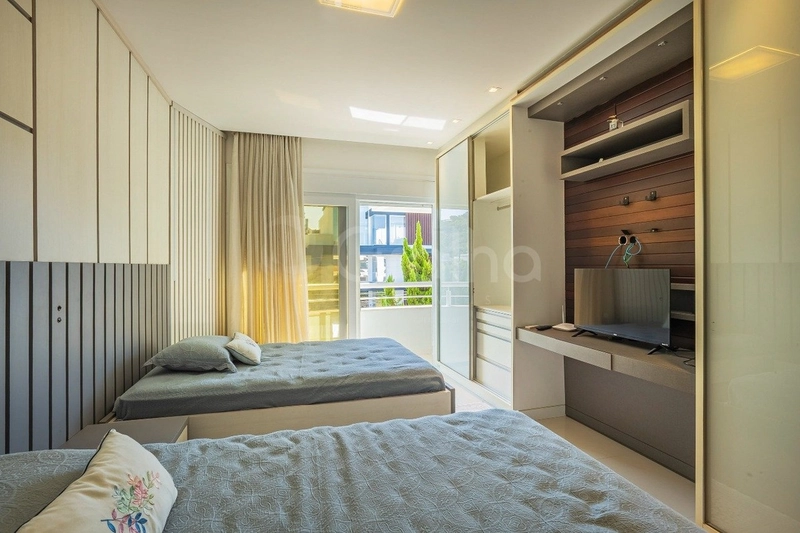 Casa com 6 dormitórios, sendo 5 suítes, em Jurerê Internacional: 33ª foto da galeria de imagens do imóvel