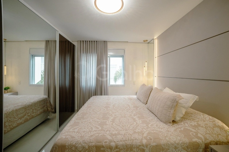 Apartamento com 3 dormitórios, sendo 2 suítes, em Jurerê: 17ª foto da galeria de imagens do imóvel