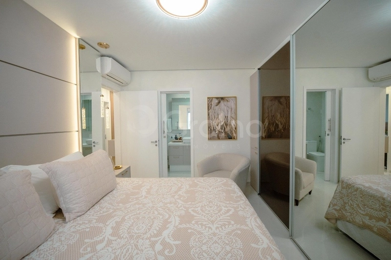Apartamento com 3 dormitórios, sendo 2 suítes, em Jurerê: 19ª foto da galeria de imagens do imóvel