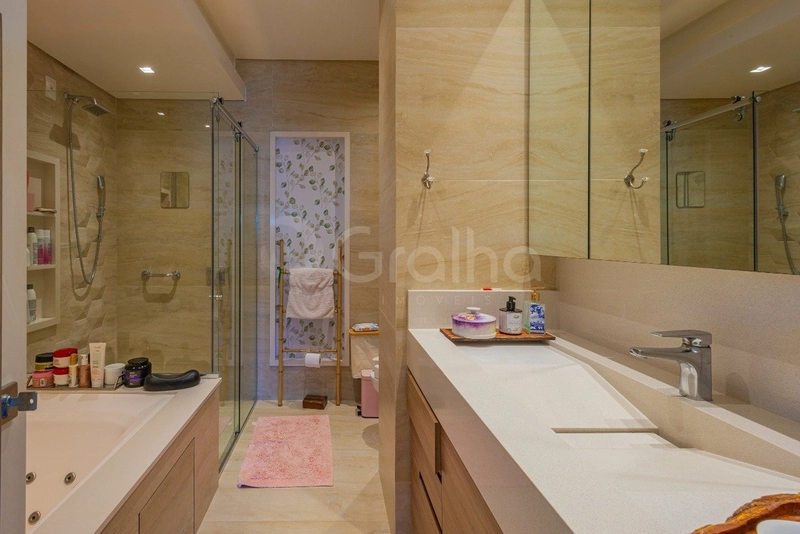 Cobertura com 2 dormitórios, sendo 1 suíte, no Córrego Grande: 12ª foto da galeria de imagens do imóvel