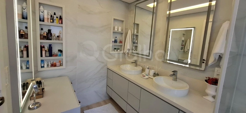 Apartamento com 4 dormitórios, sendo 2 suítes, no Centro: 15ª foto da galeria de imagens do imóvel