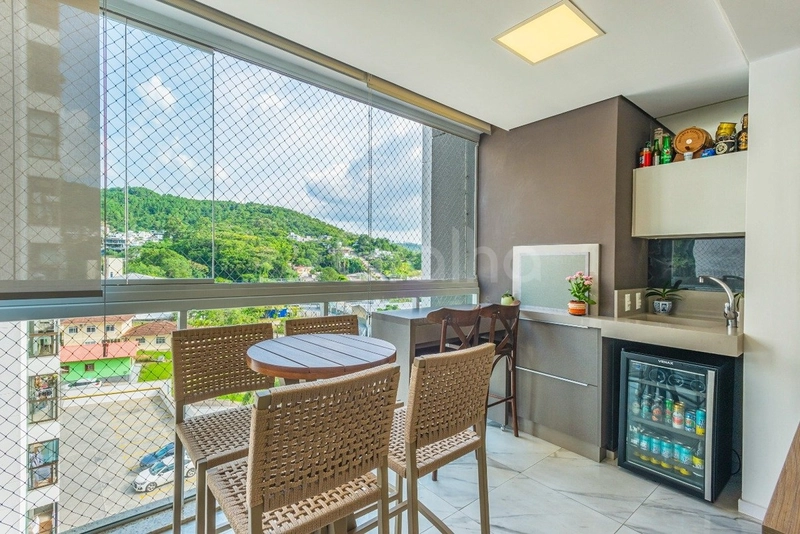 Apartamento com 3 dormitórios, sendo 1 suíte, no Itacorubi: 4ª foto da galeria de imagens do imóvel