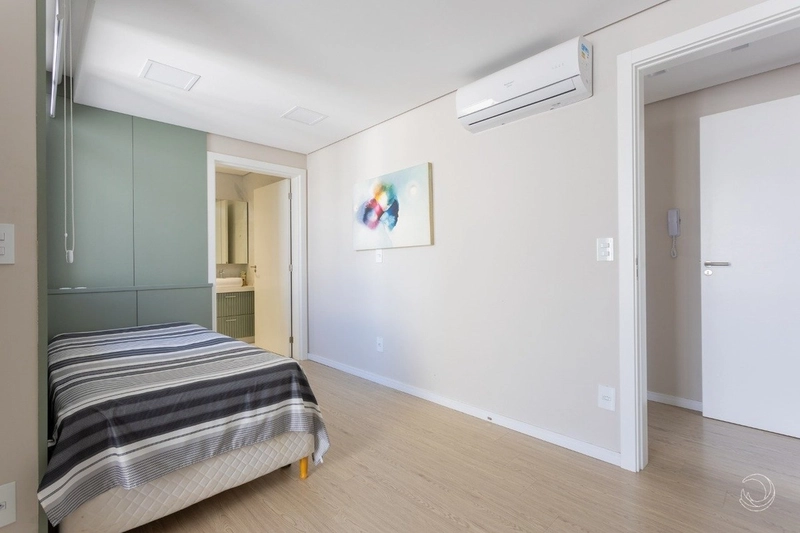 Cobertura Duplex com 4 suítes, no Centro: 11ª foto da galeria de imagens do imóvel